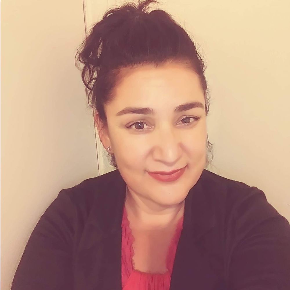 Meet your Posher, Guadalupe